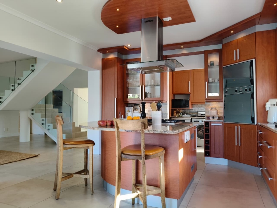5 Bedroom Property for Sale in Marina Martinique Eastern Cape